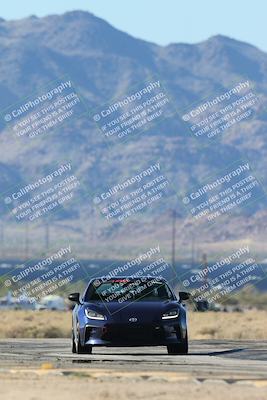 media/Nov-23-2025-Speed Ventures (Sun) [[88f20b6e61]]/2-Orange Group/Session 2 (Turns 16 and 17 Exit)/